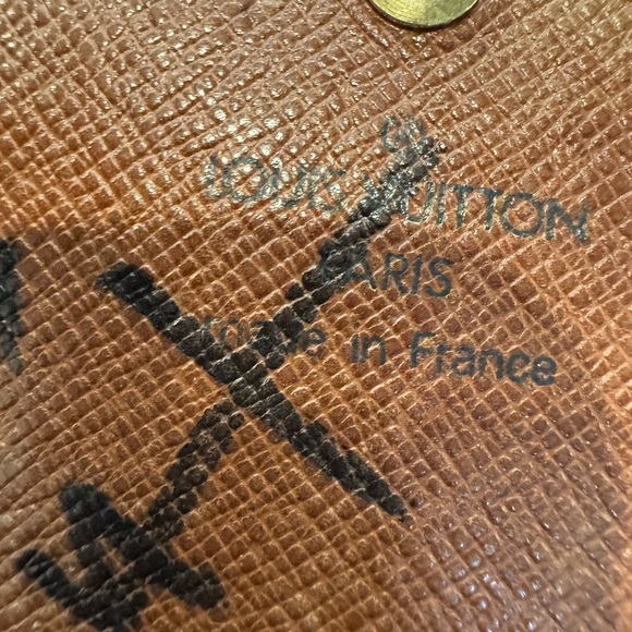 Authentic Louis Vuitton Brown Monogram Wallet - Picture 11 of 13